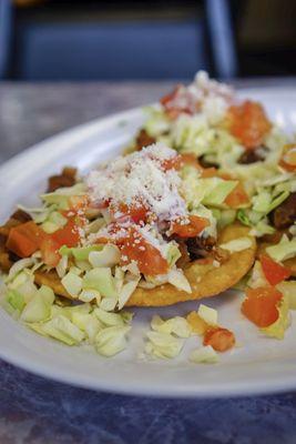 9. 3 Sopes - IG: @nelson_eats
