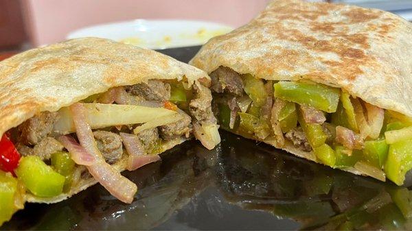 Lamb sandwich