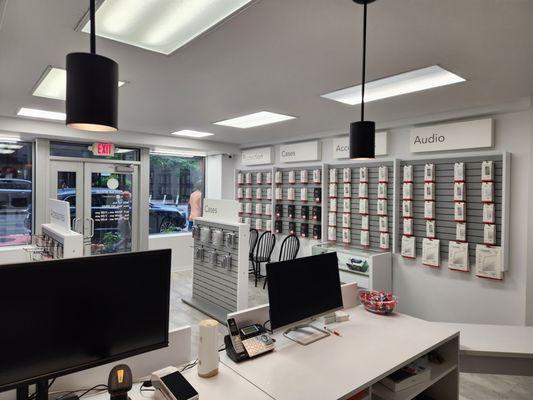 CPR Cell Phone Repair - Manhattan 1st Ave