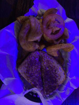 Sundance Bar & Grill