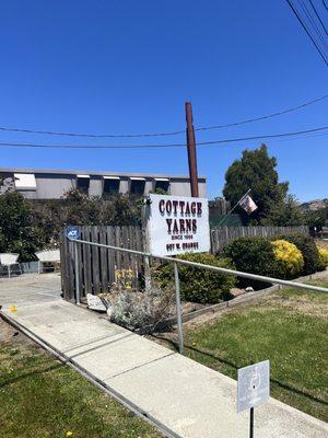 Cottage Yarns