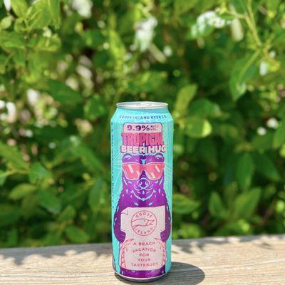 Goose Island Tropical Beer Hug DIPA boats a respectable 10% ABV but is still low intensity.