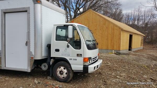 Our Insulation factory on wheels does at least one project every week. The positive impact on the buildings we insulate is tremendous.