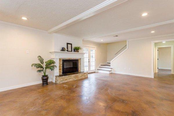 Beautiful home for sale in Simonton. Check out the details.  https://www.har.com/u/d89611802