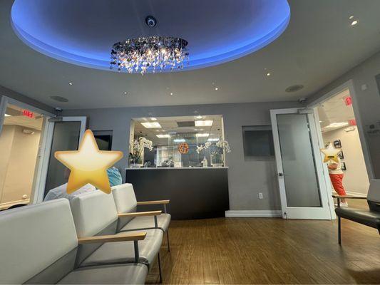 Reception/Waiting area