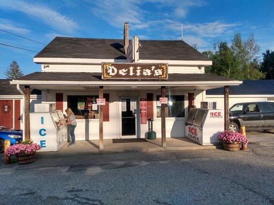 Delia's Branch Grocery