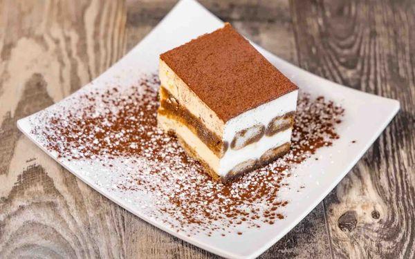 Mamma Mia Restaurant and Bar - Fullerton