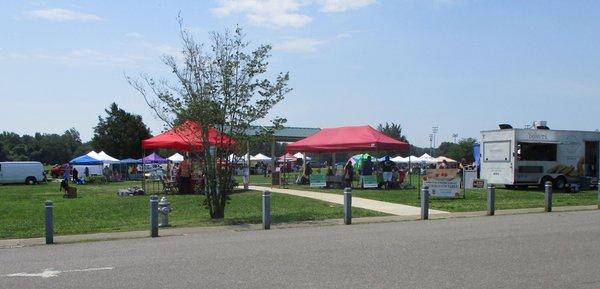 Dorey Park Farmer's Market