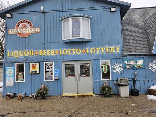 Border's Corner Store