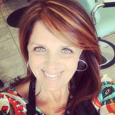 Hi, I'm the proprietor of Saltlight Salon. I'm looking forward to meeting you!