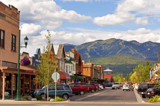 Located in a beautiful mountain resort town of Whitefish, MT