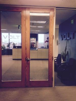 Located downtown Portland on the 26th floor of the Wells Fargo Tower on the corner of 4th and Jefferson.