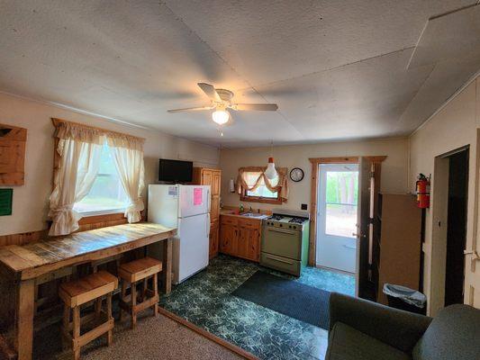 Breezy Pines Resort and Campground