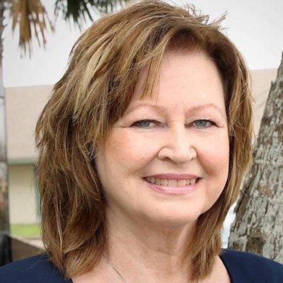 Dory McQuerry - RE/MAX Elite