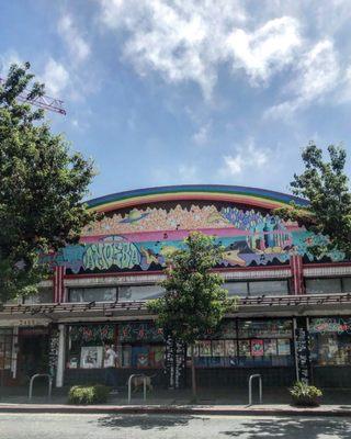Amoeba Music