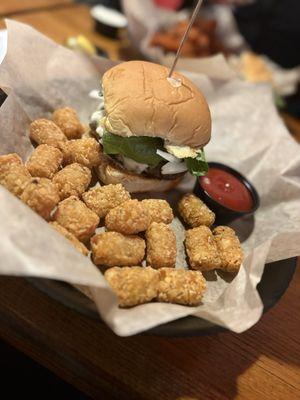 Hungry Palate Bar & Grill