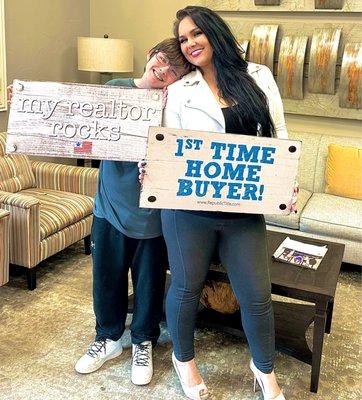 Makenna Moros - eXp Realty