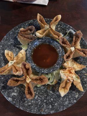 Crab Rangoon (6)