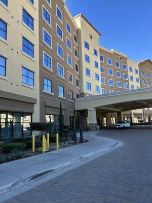 Nice hotel. Great staff.