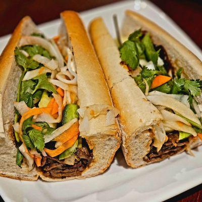 Grilled beef banh mi