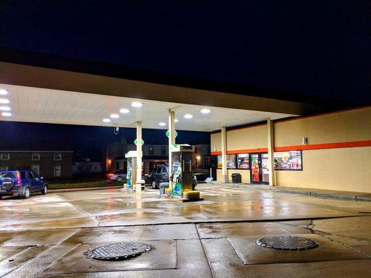 BP Gas, Devon -- station