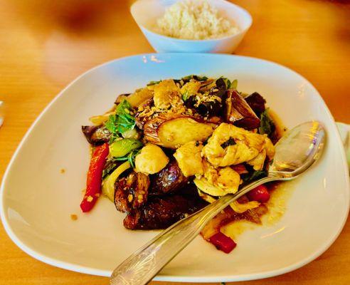 Garlic Thai Basil Eggplant with Chicken