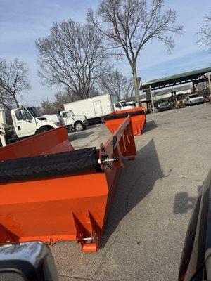 Hook EM Up Towing & Roadside