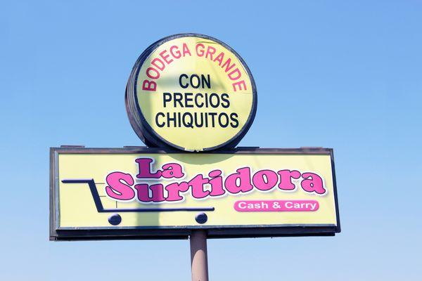 La Surtidora Cash & Carry