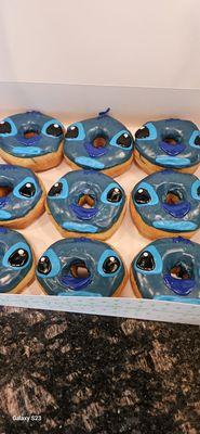Stitch donuts . Very good. She was very nice and every one loved them