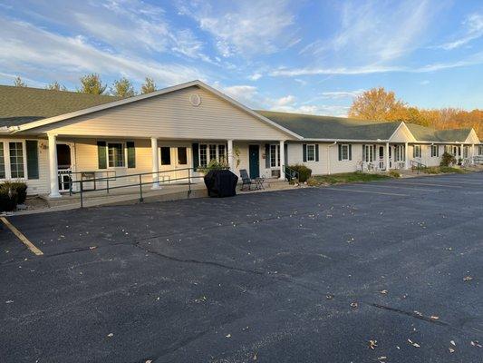 Country Aire Senior Manor