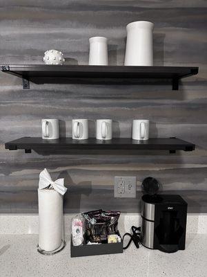 Coffee maker and mugs