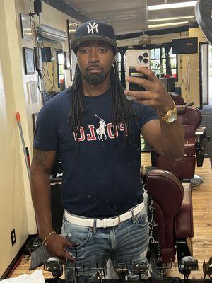 I am Leon himself. I appreciate you guys doing business with me. Make sure to come again soon. Peace