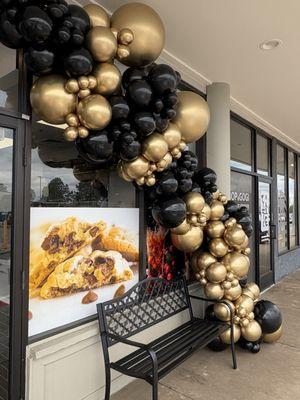 Grand opening balloons