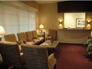 Dr. Mandraccia's waiting room