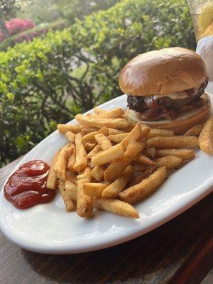 Molly Pitcher's American Grill