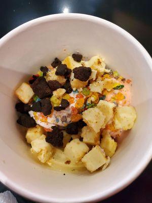Black Bear Frozen Yogurt