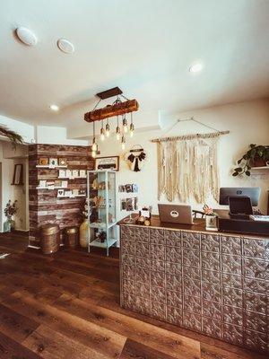 a fun shopping experience that feels like home.