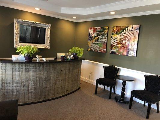 The office allows for you to feel as though you're home away from home.