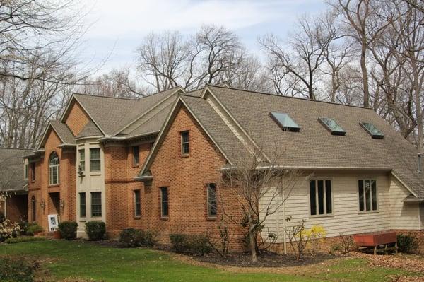 Joyland Roofing & Exteriors LLC