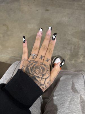 Max Nails