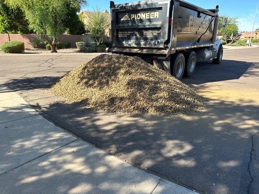 1" screen table mesa granite.