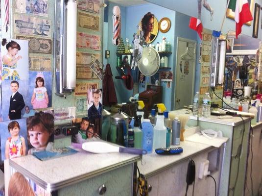 Mario's European Hair Fashion