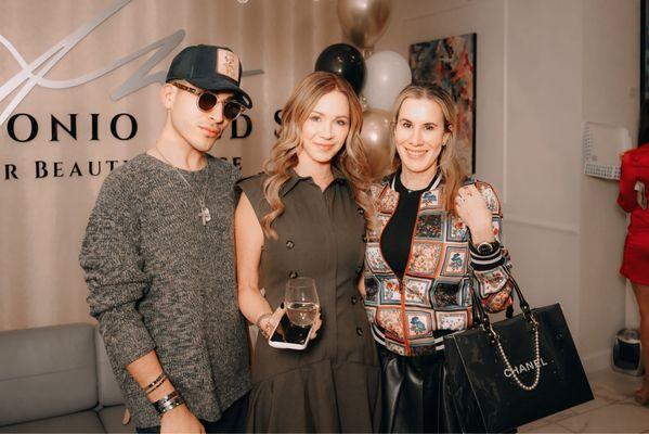 Holiday extravaganza event bat San Antonio Med Spa