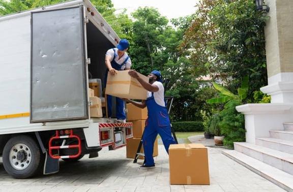 Heart 2 Heart Delivery & Moving Solutions