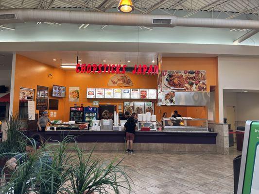 Quick lunch at the mall in Clarksville