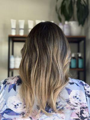 Highlights to add dimension and texture