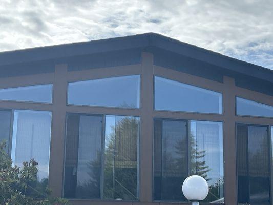 Bud Barton's Glass Co