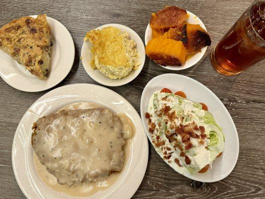 Magnolia Room Cafeteria