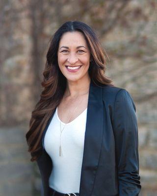 Vanessa Geck - Nesthaven Properties