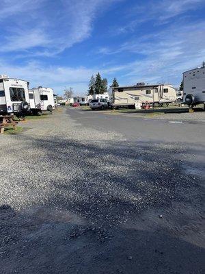 Meadowlark RV Park